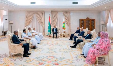 الرئيس غزواني يتسلم وثيقة الحوار الوطني إيذانًا بانطلاق المرحلة الرسمية