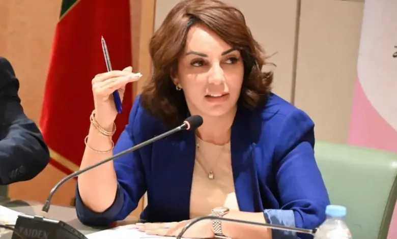 إعفاء الوزيرة المغربية ماديحة خيير بعد جدل بشأن وثيقة طبية قديمة